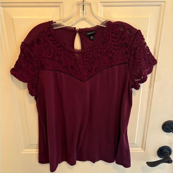 Torrid Burgundy Lace top short sleeve shirt size 00 - Picture 4 of 4